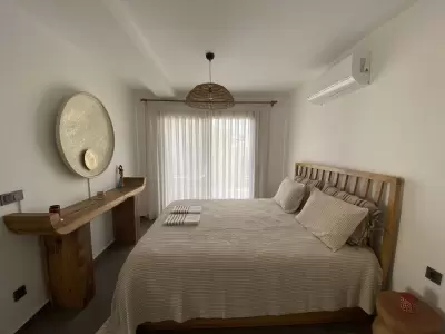 DENİZE YÜRÜME MESAFESİNDE BİTEZ’DE BAKIMLI SİTE İÇERİSİNDE 2+1 DAİRE