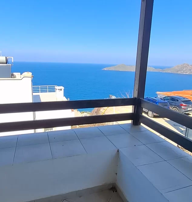 Yalıkavak'ta Lebi Derya Deniz Manzaralı 4+1 Tripleks Villa