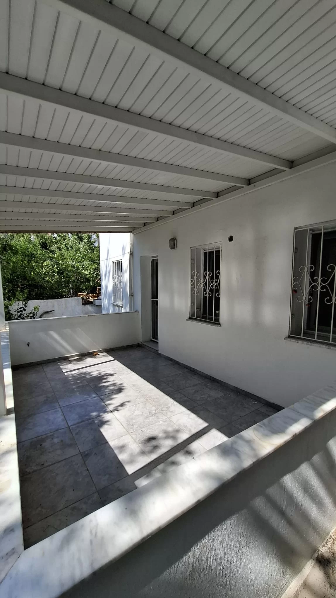 BODRUM MARİNA FERAH 3+1 BAHÇE KATTI KİRALIK DAİRE
